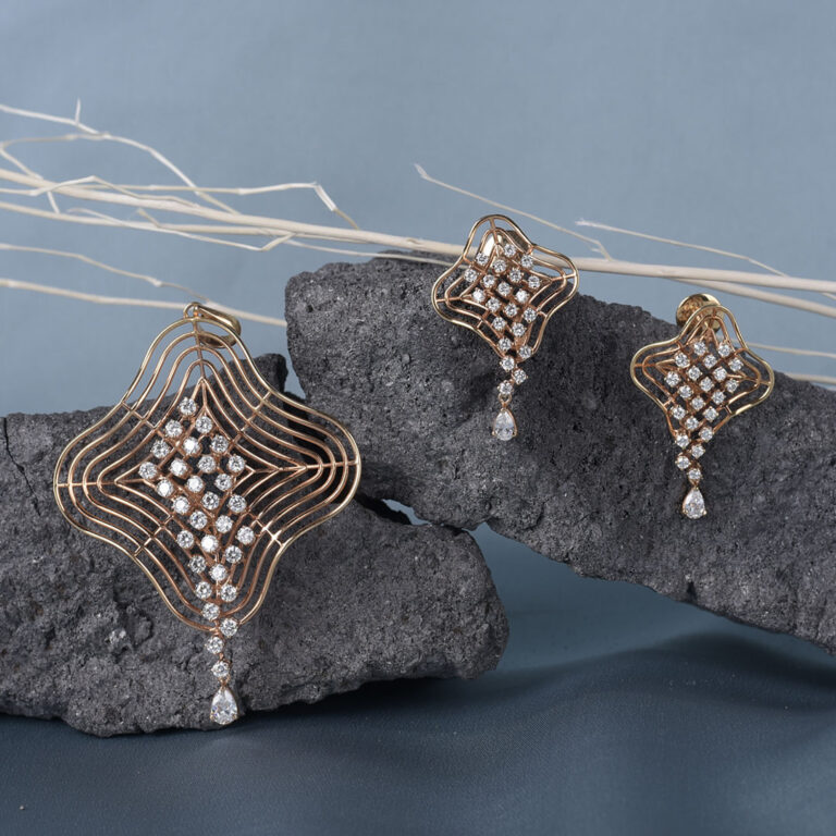 Elegant Diamond Lattice Pendant Set from OSHA Jewels