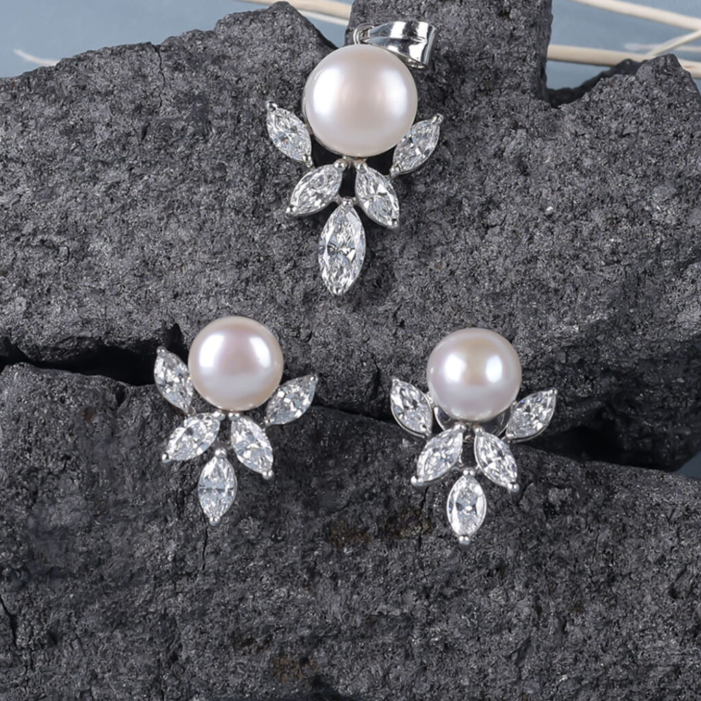 Elegant Pearl Pendant Set from OSHA Jewels