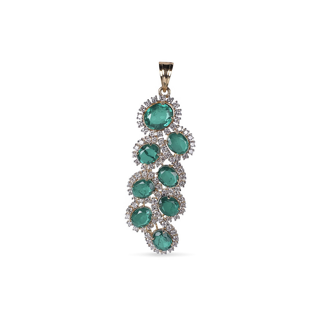 3.75 Carats Lab-Grown Diamonds Exquisite Green Stone Pendant