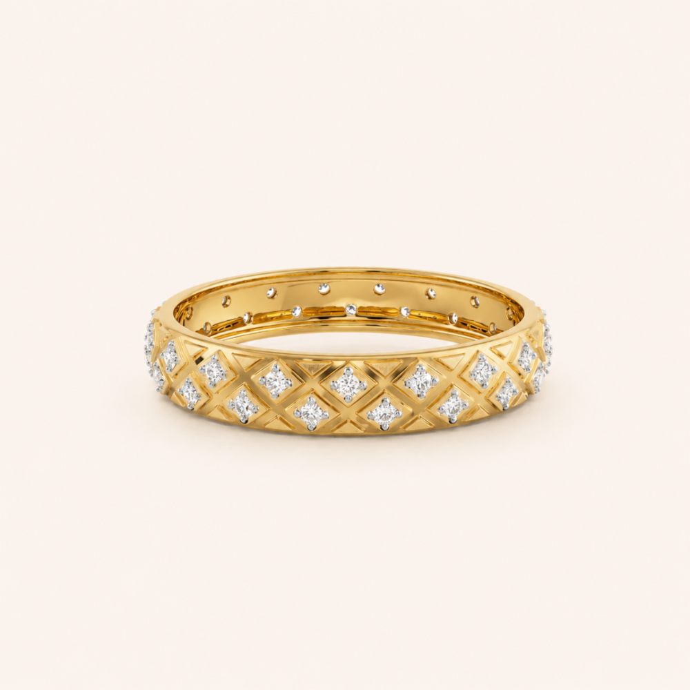 Lattice Diamond Eternity Band in 14KT Gold