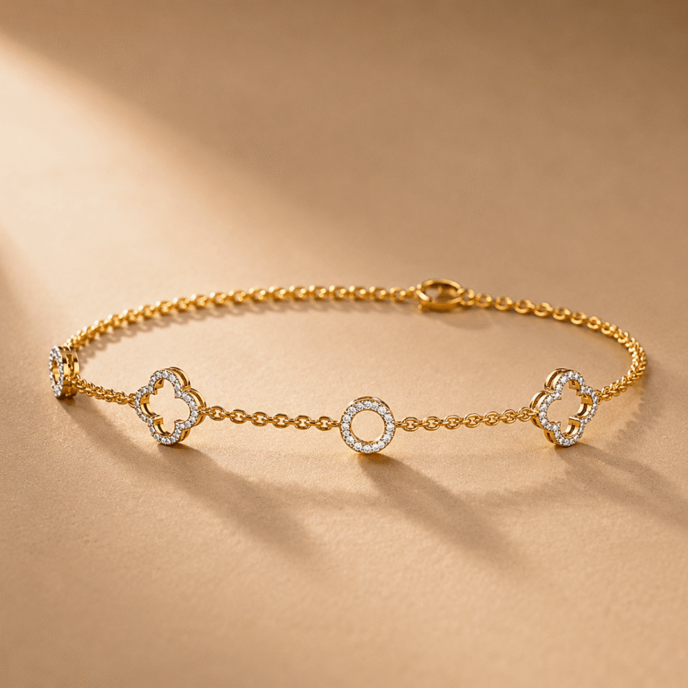 14K gold clover bracelet with lab-grown diamonds