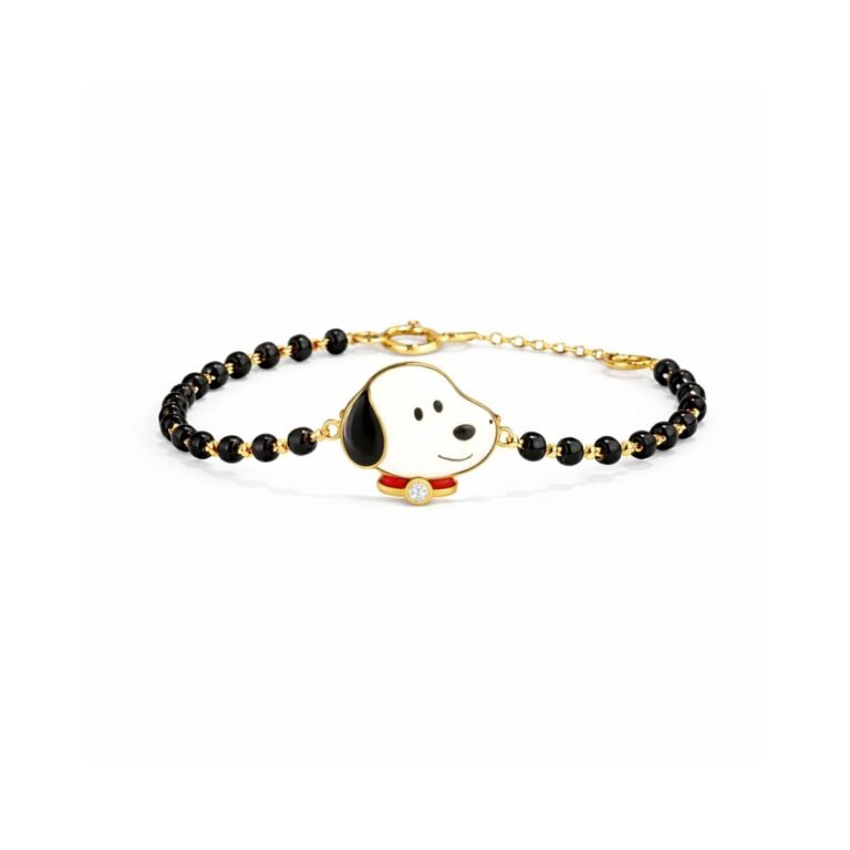 Snoopy diamond kids nazaria bracelet in gold with black beads and lab grown diamond