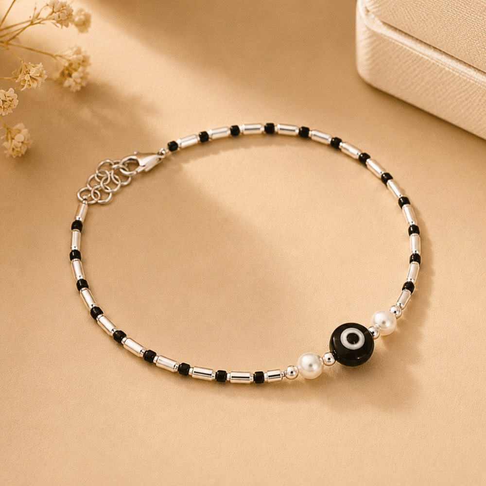 Evil Eye black and white beaded silver bracelet